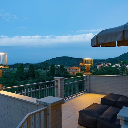 Villa Sassolini Mini Apartament モンテヴァルキ エクステリア 写真